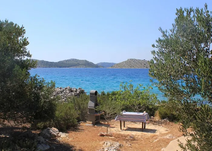 Holiday home Secluded Fisherman's Cove Suha Punta, Kornati - 8168 *